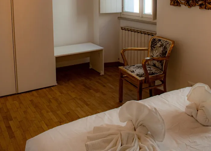 Bilocale In Centro A 1 Minuto Da Piazza Unita Apartman *