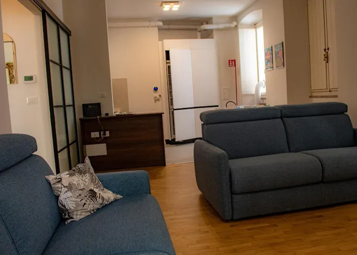 Bilocale In Centro A 1 Minuto Da Piazza Unita