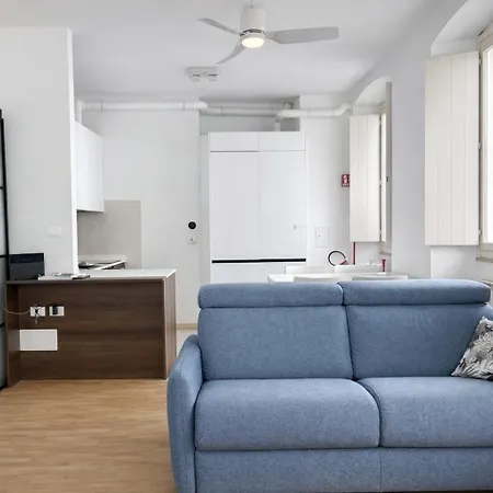 Bilocale In Centro A 1 Minuto Da Piazza Unita Apartment Triest
