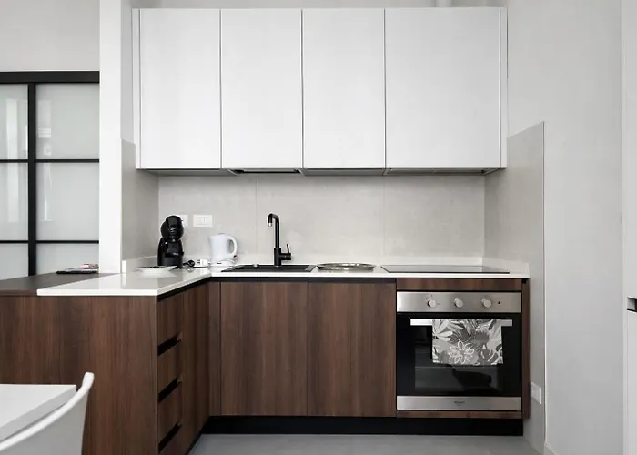 Bilocale In Centro A 1 Minuto Da Piazza Unita * Trieste